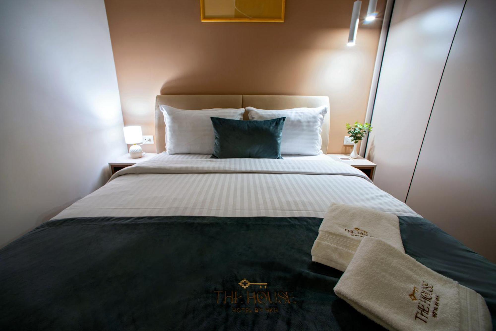 The House Hotel Ереван Экстерьер фото