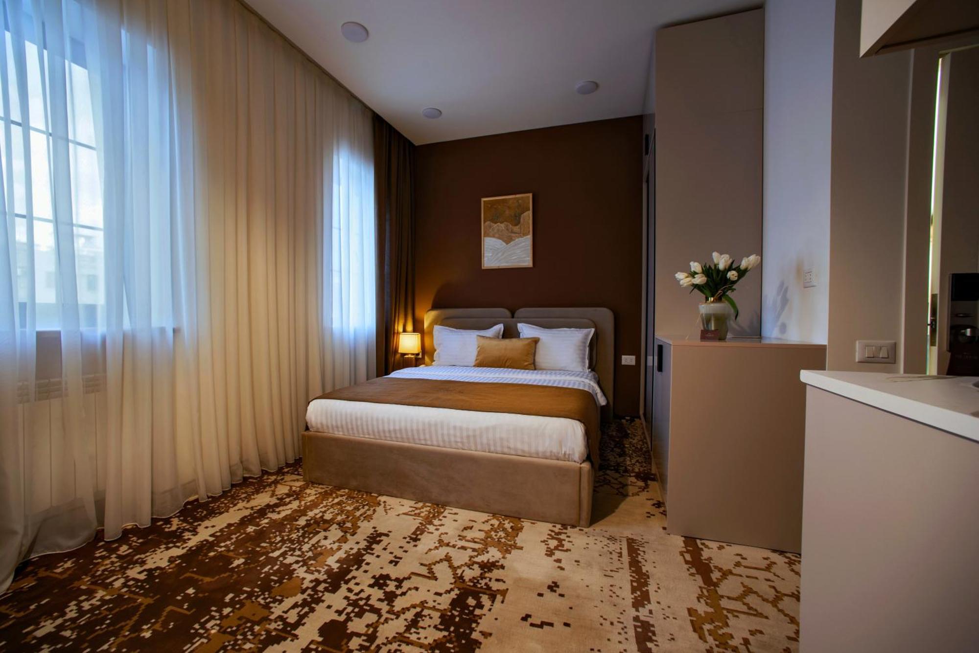 The House Hotel Ереван Экстерьер фото